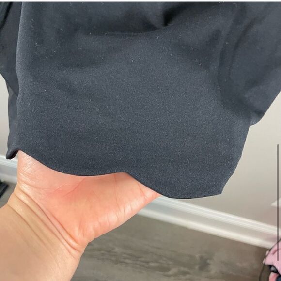 Tahari scoop neck scalloped hem 3/4 sleeve black dress plus size 14 - Picture 3 of 11